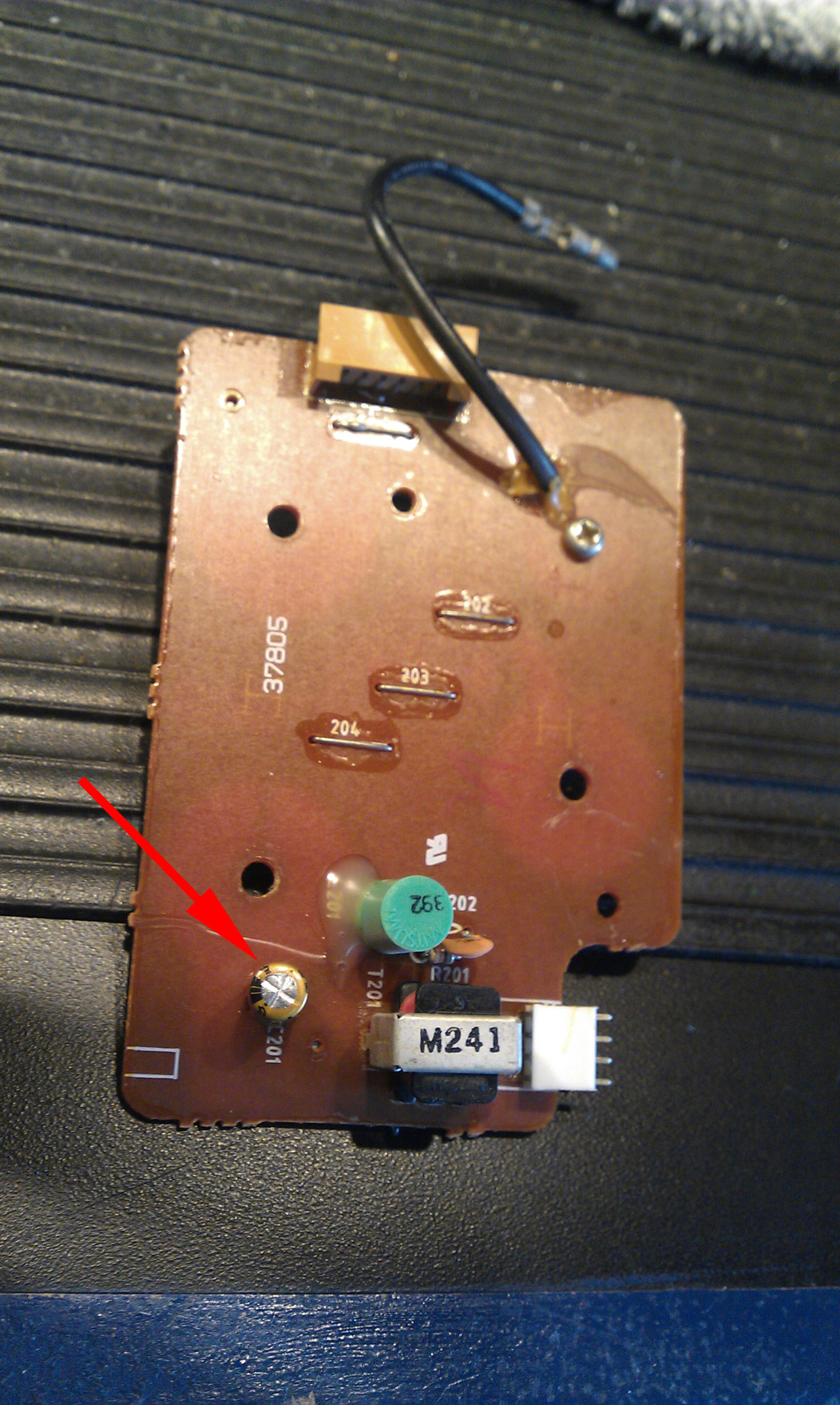 im2003 terminal board 1 capacitor.jpg