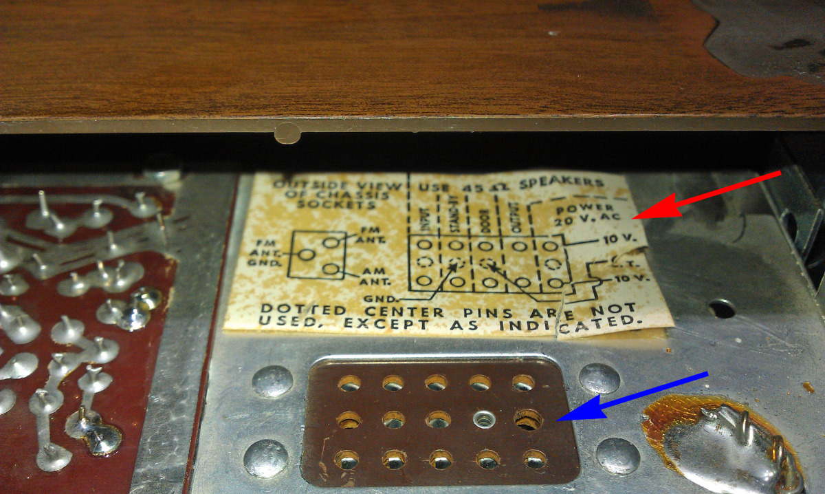 nutone 1561 input connector and data label.jpg