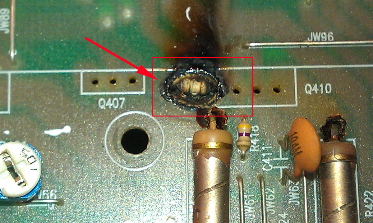 nutone ima3303 closed up of exploded resistor.jpg