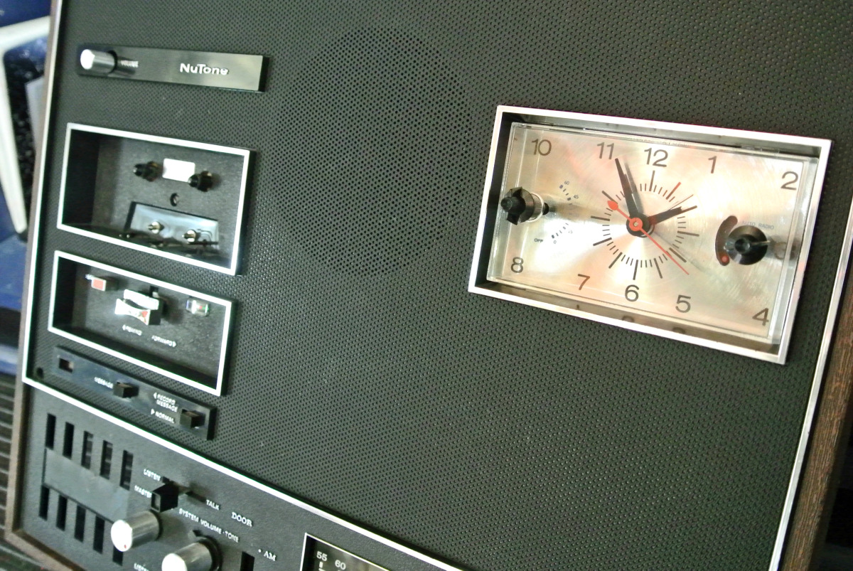 nutone model 2542 face plate clock and cassette.jpg