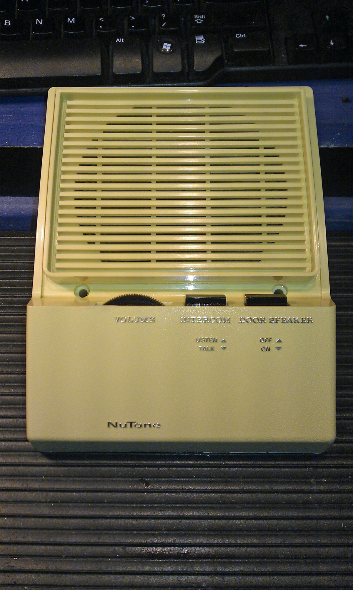 nutone model 2550 speaker.jpg